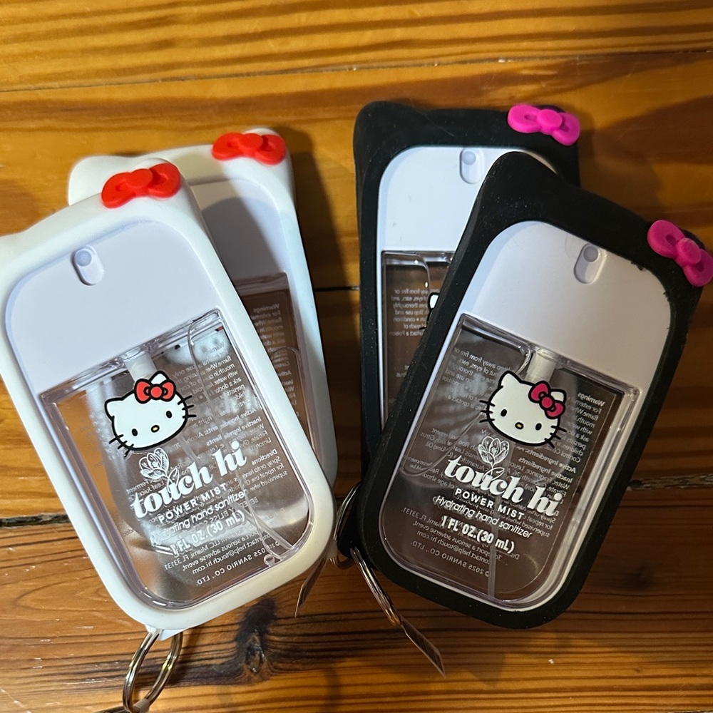 4-Hello Kitty hand sanitizer key chain